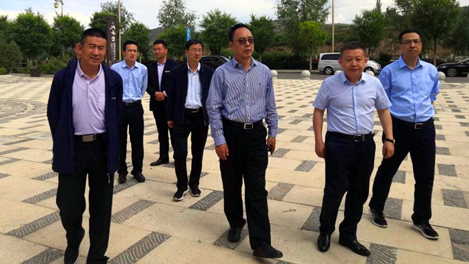 楊宇宏總經(jīng)理赴天水參加全省文化旅游產(chǎn)業(yè)項(xiàng)目建設(shè)推進(jìn)會并考察調(diào)研天水、平?jīng)龀缧趴h文旅項(xiàng)目