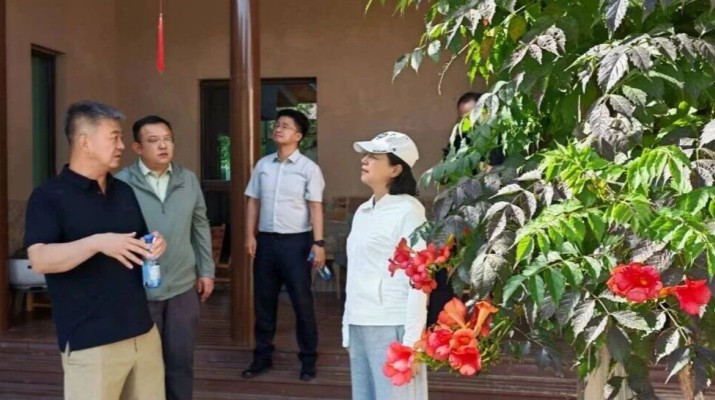 馬文玫總經(jīng)理赴蘭州水墨丹霞等景區(qū)考察交流